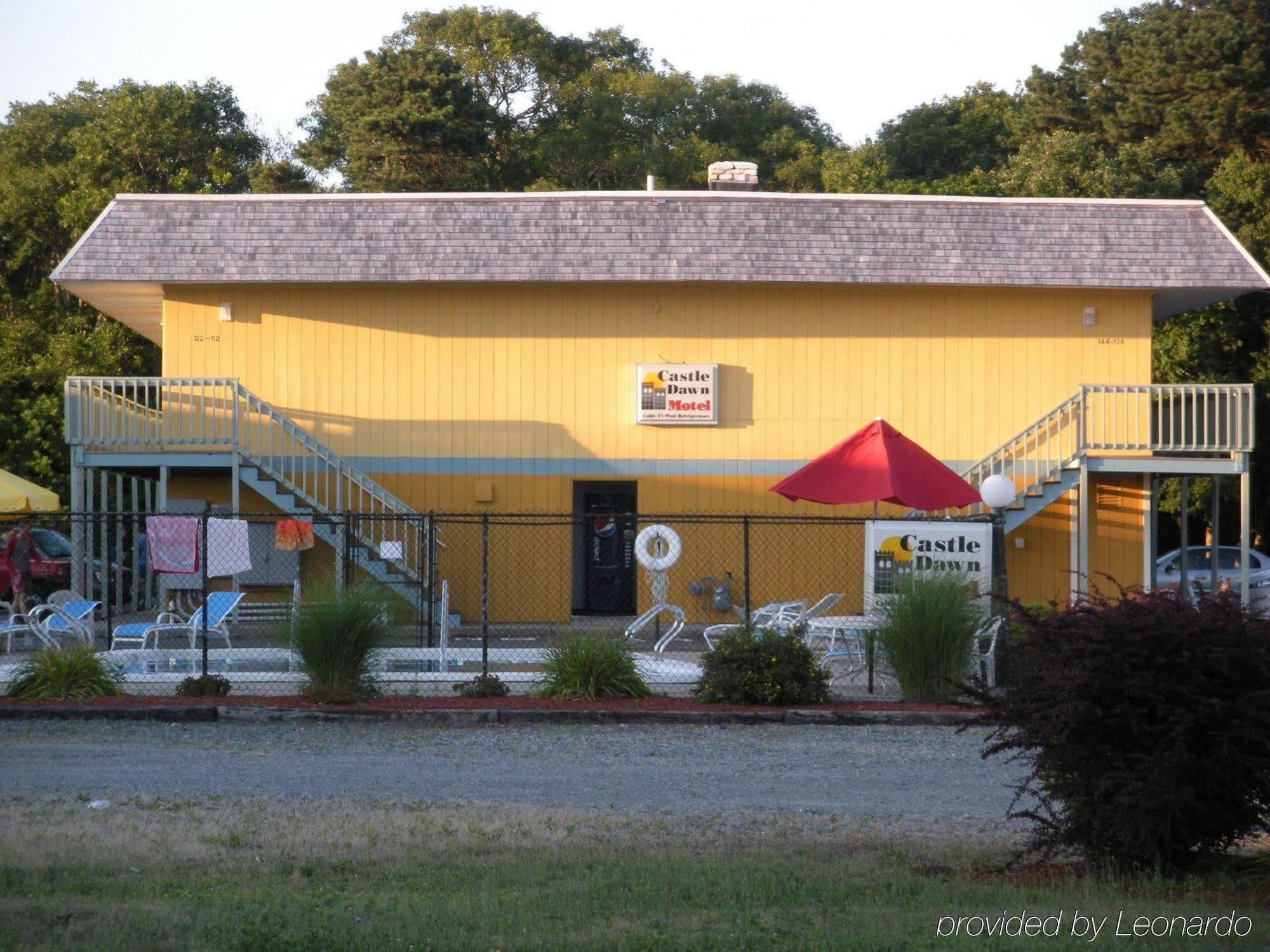 Howard Johnson By Wyndham West Yarmouth Cape Cod Экстерьер фото
